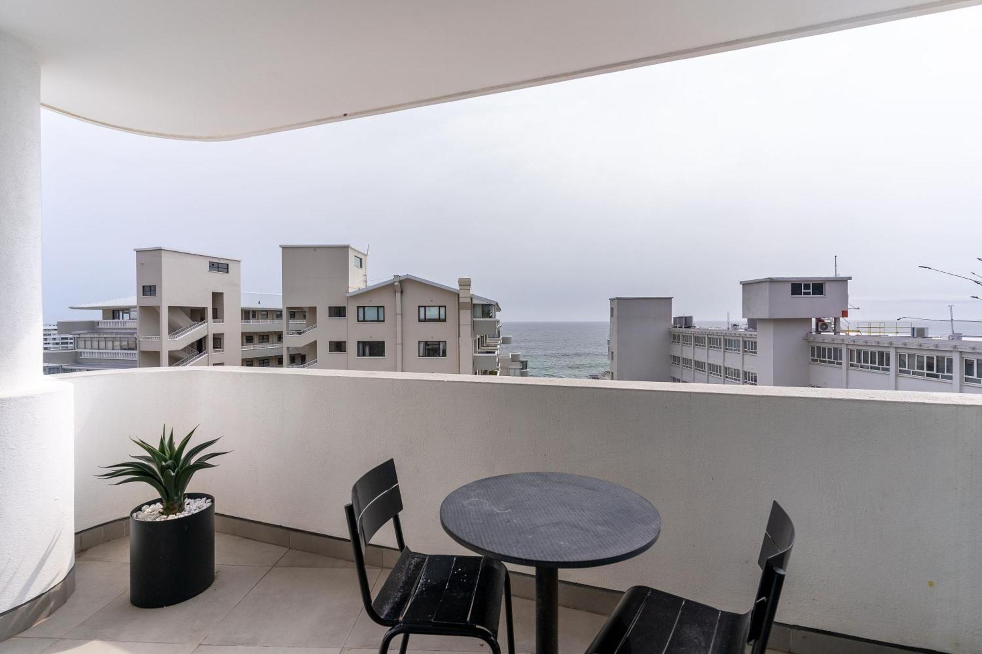Flamingo 701: 7th Floor Sea View